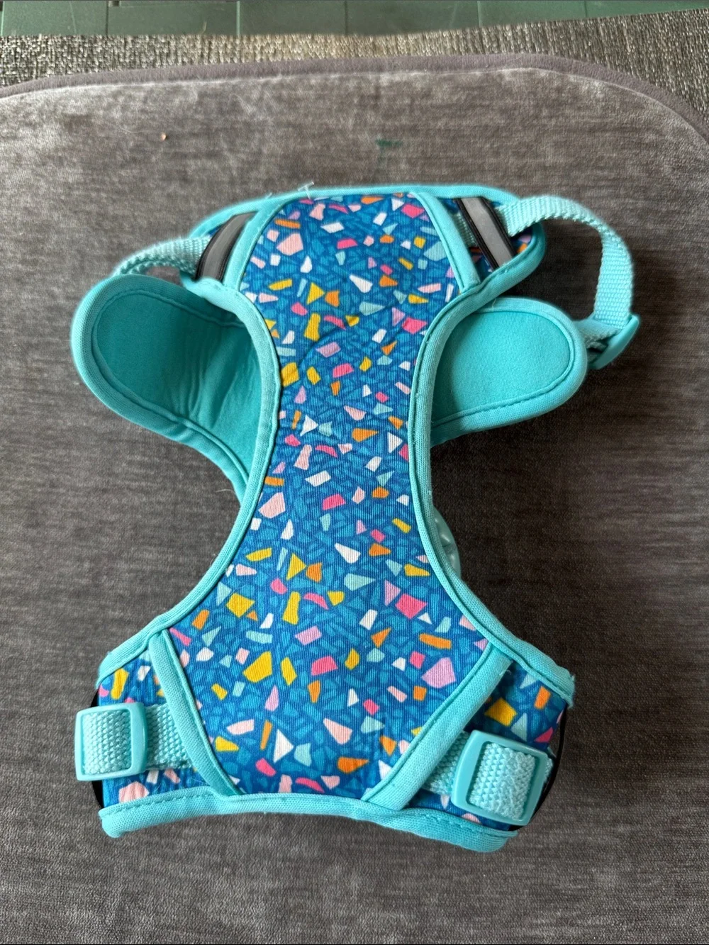 Turquoise Terrazzo Dog Harness with Padded Handle